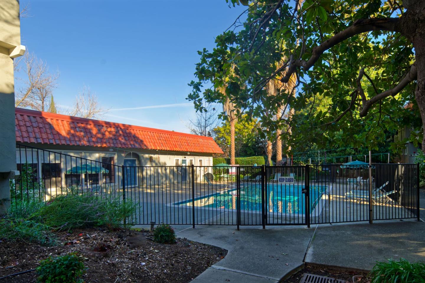 219 Kiely BLVD B