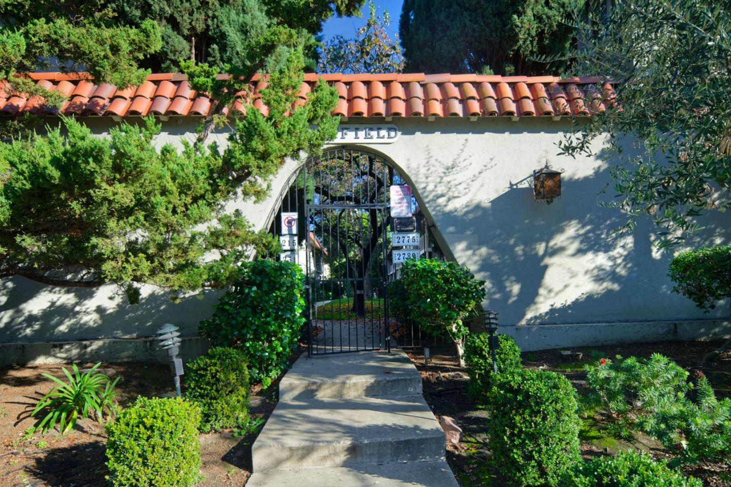 219 Kiely BLVD B
