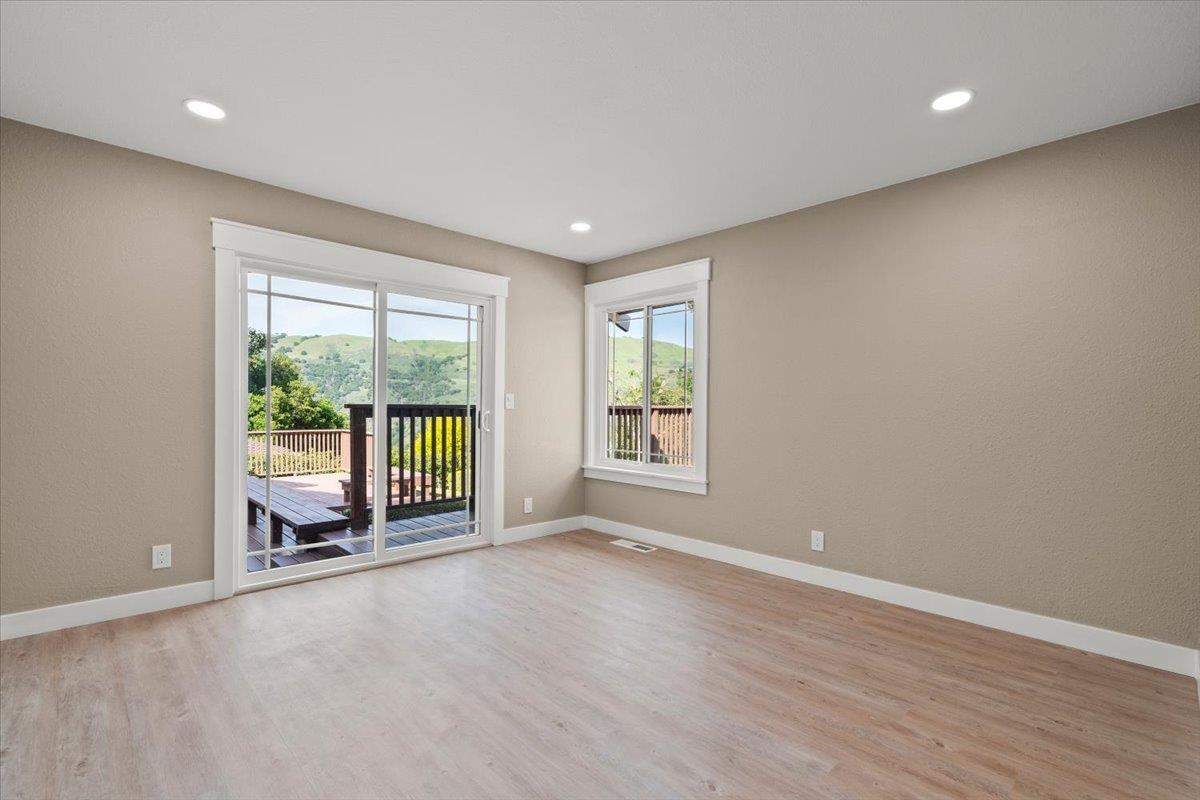 16385 Jackson Oaks Drive