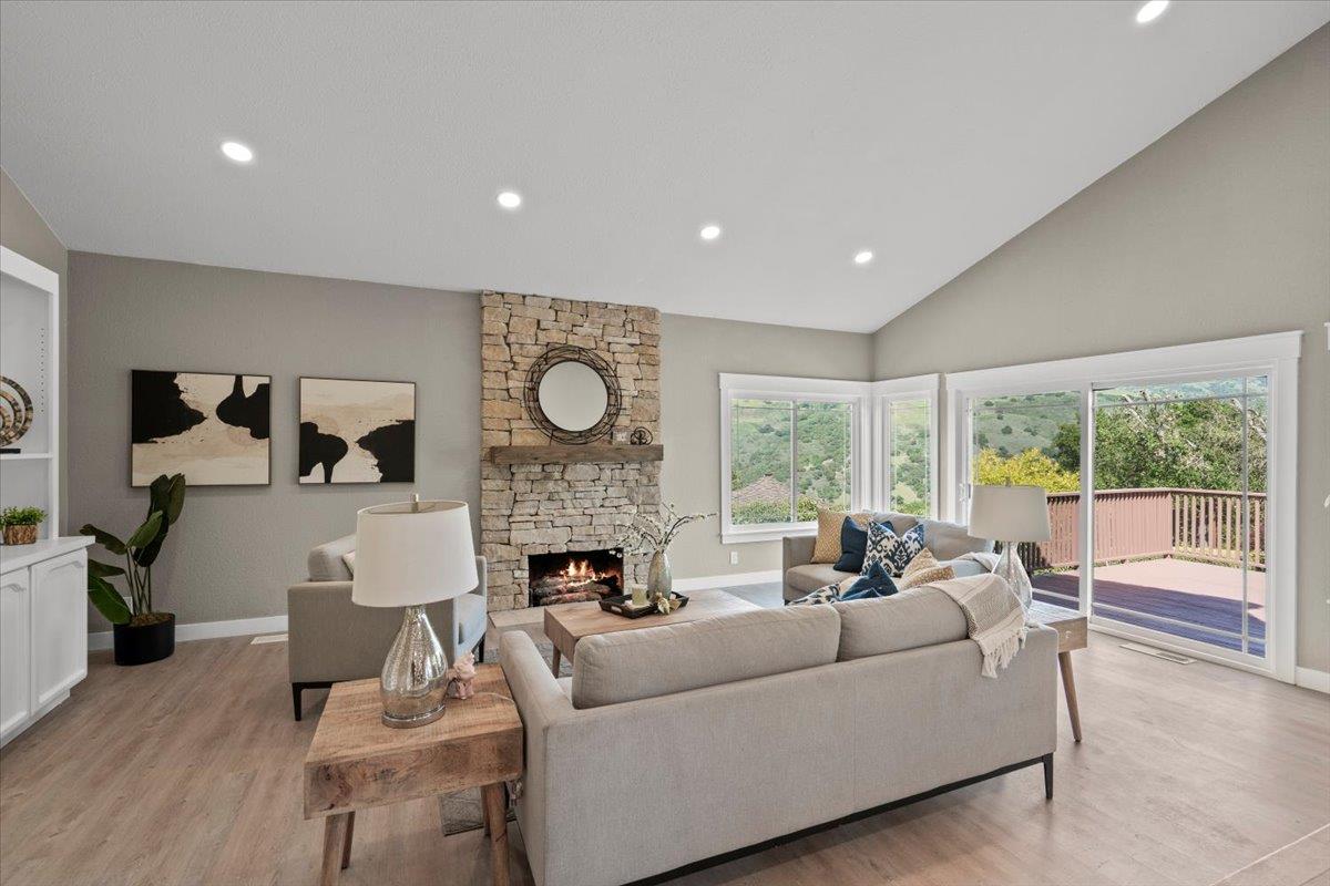 16385 Jackson Oaks Drive