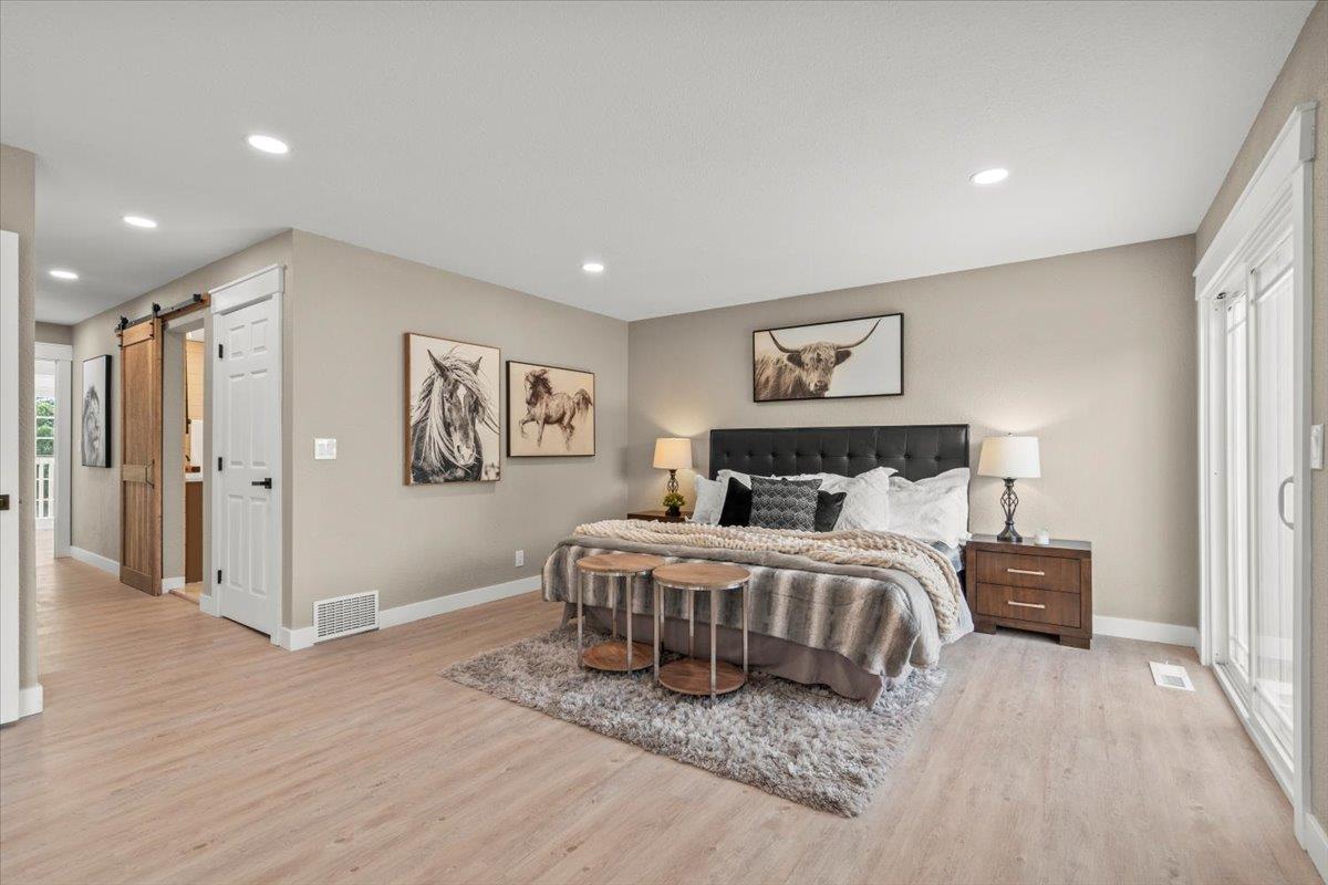 16385 Jackson Oaks Drive