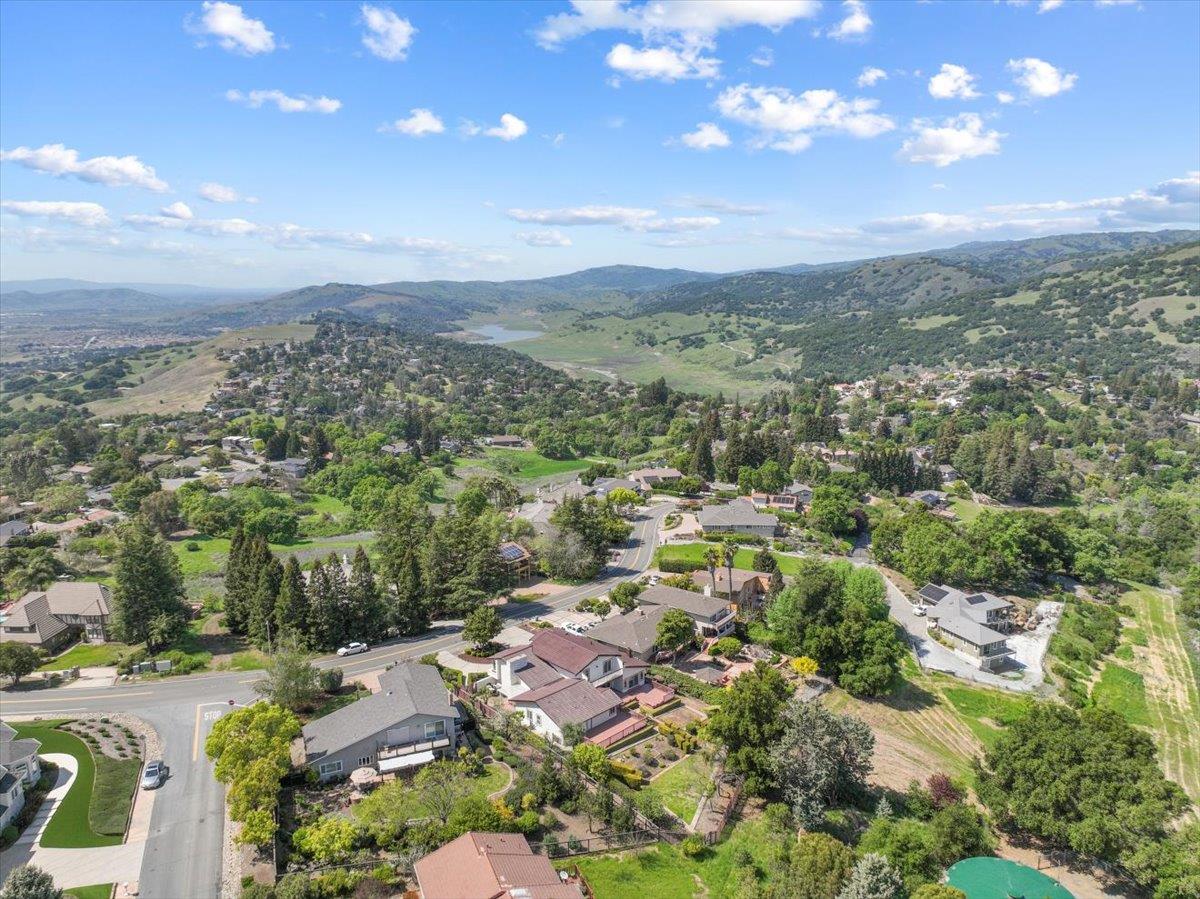 16385 Jackson Oaks Drive