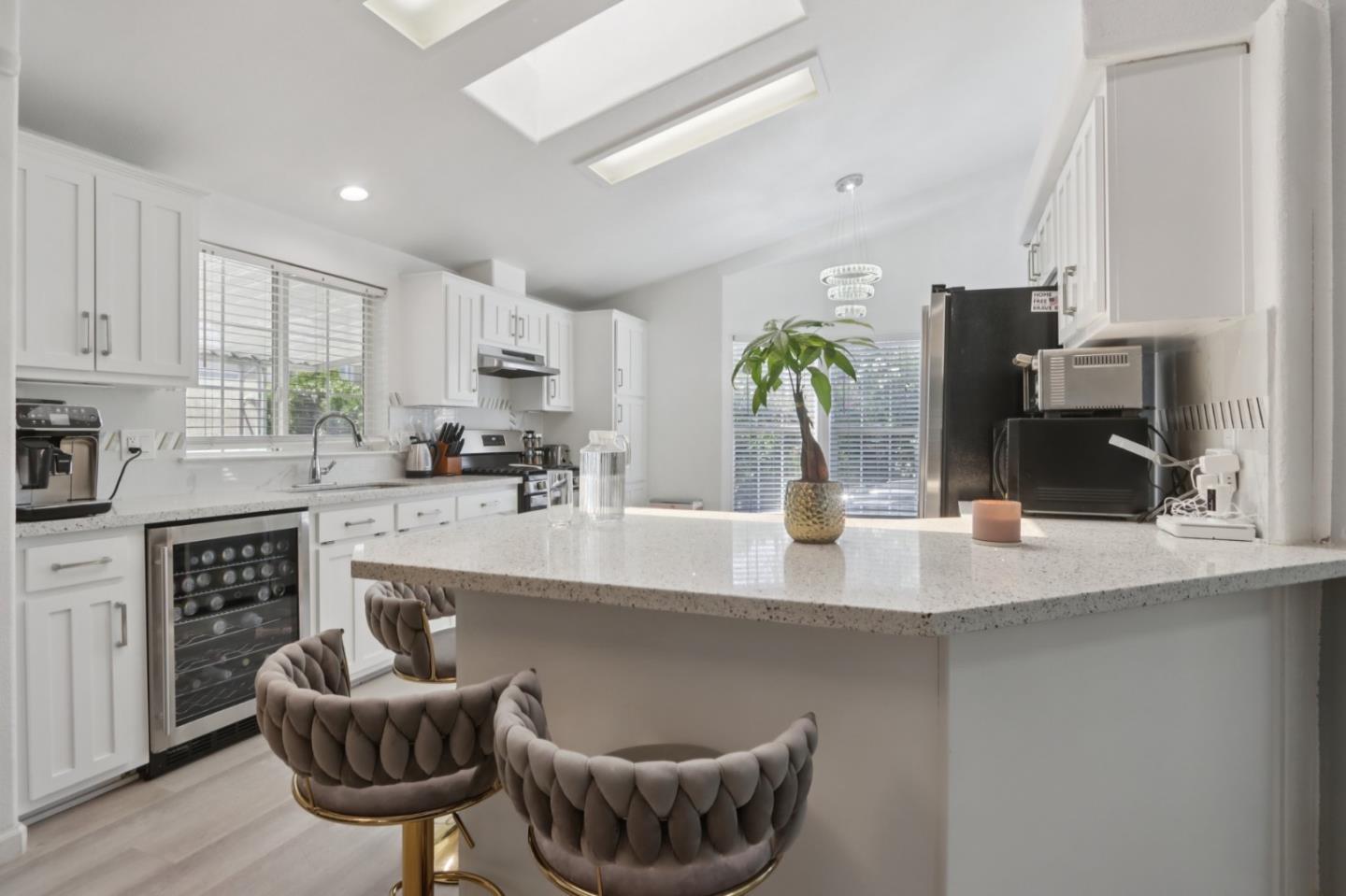 200 Ford Road Unit: 242