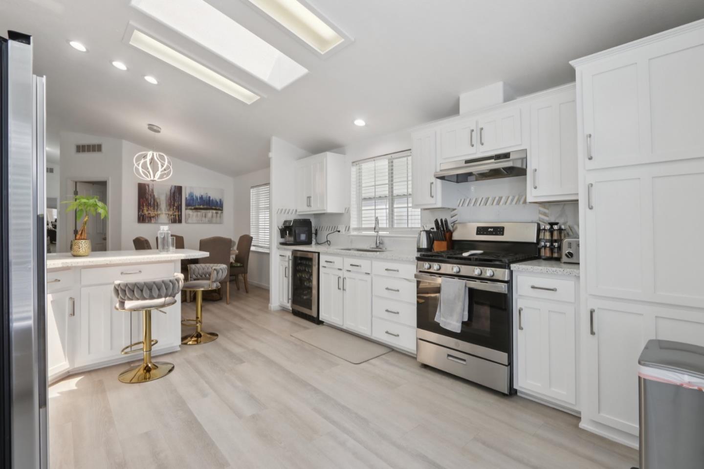 200 Ford Road Unit: 242