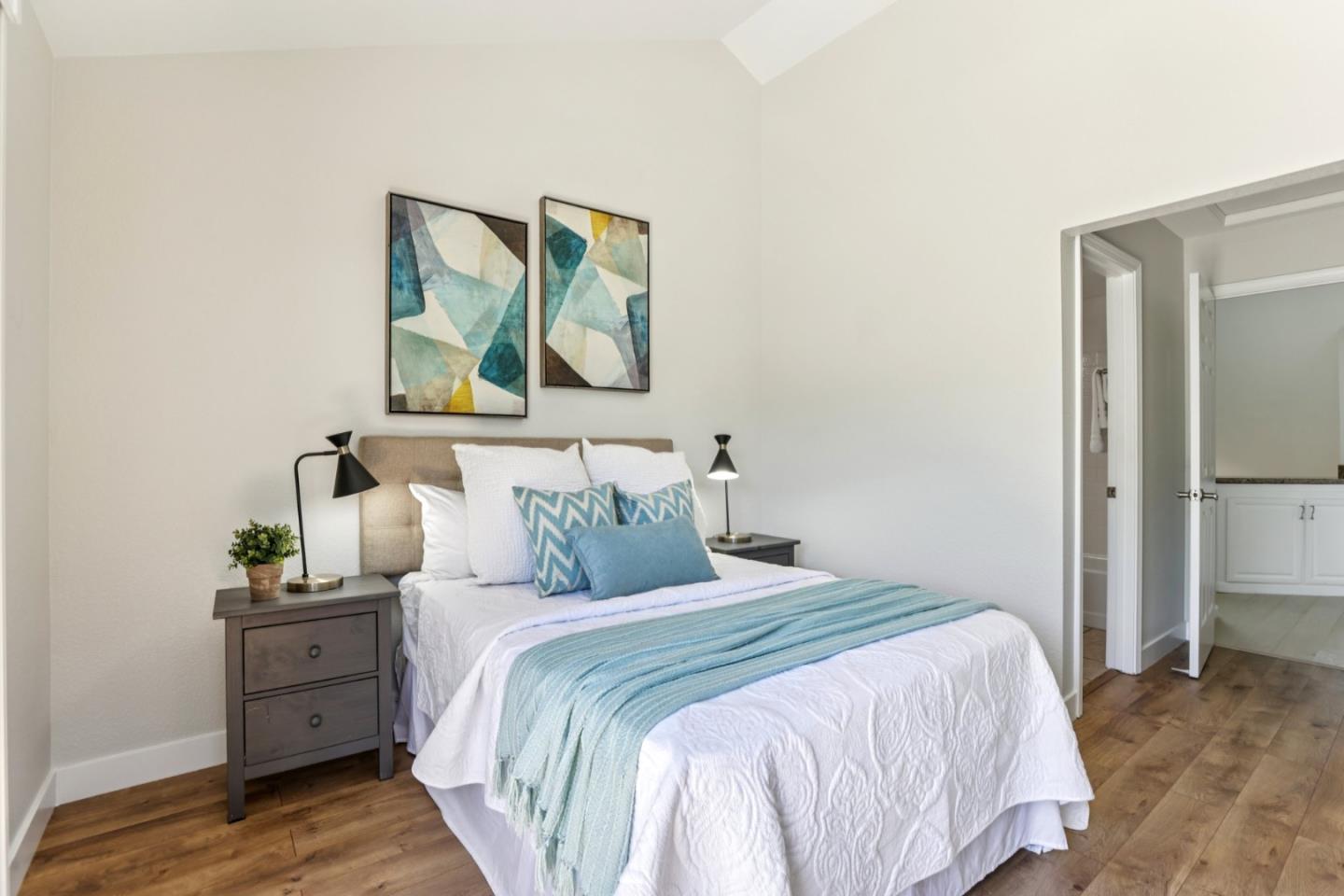 472 Mountain Laurel Court