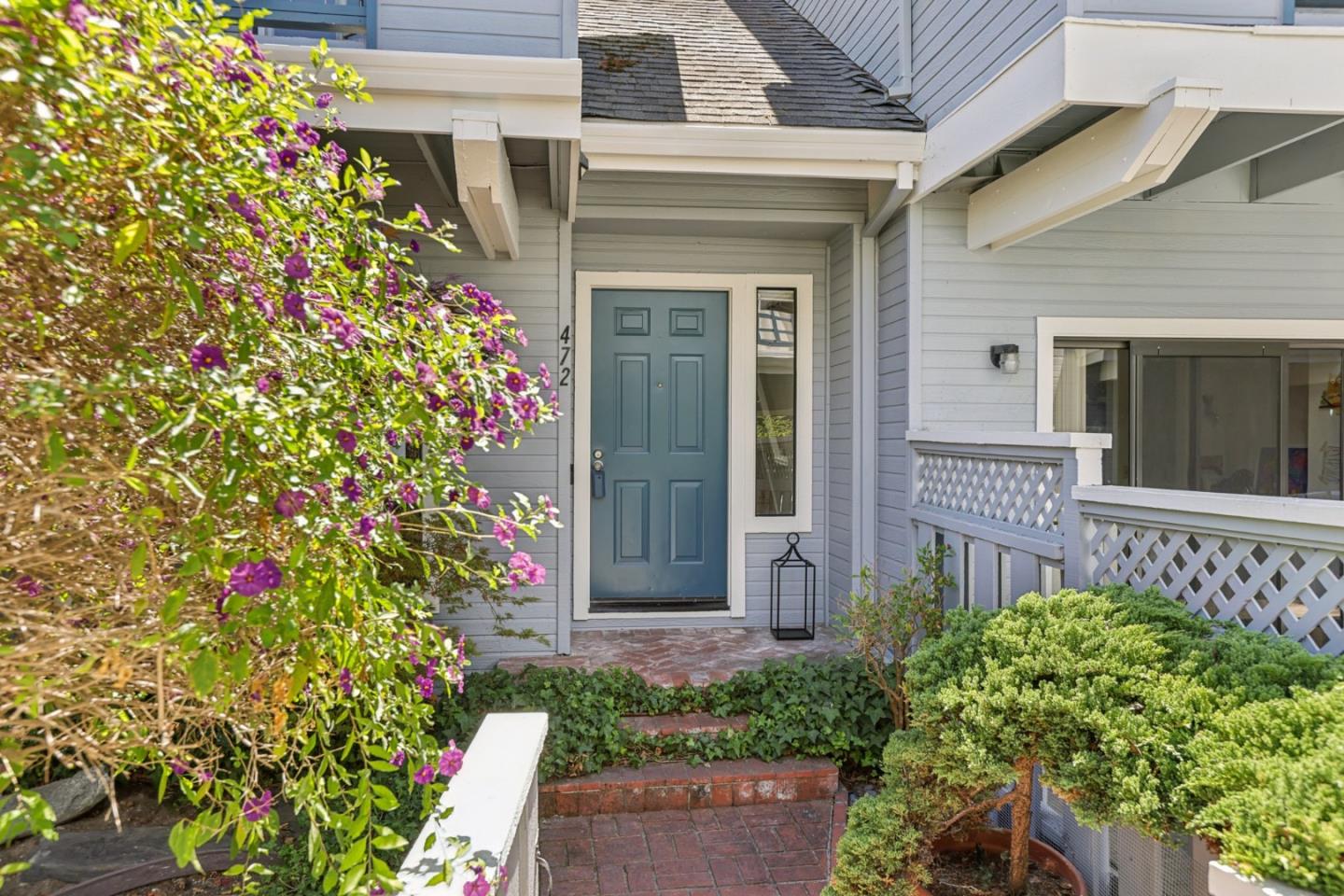 472 Mountain Laurel Court