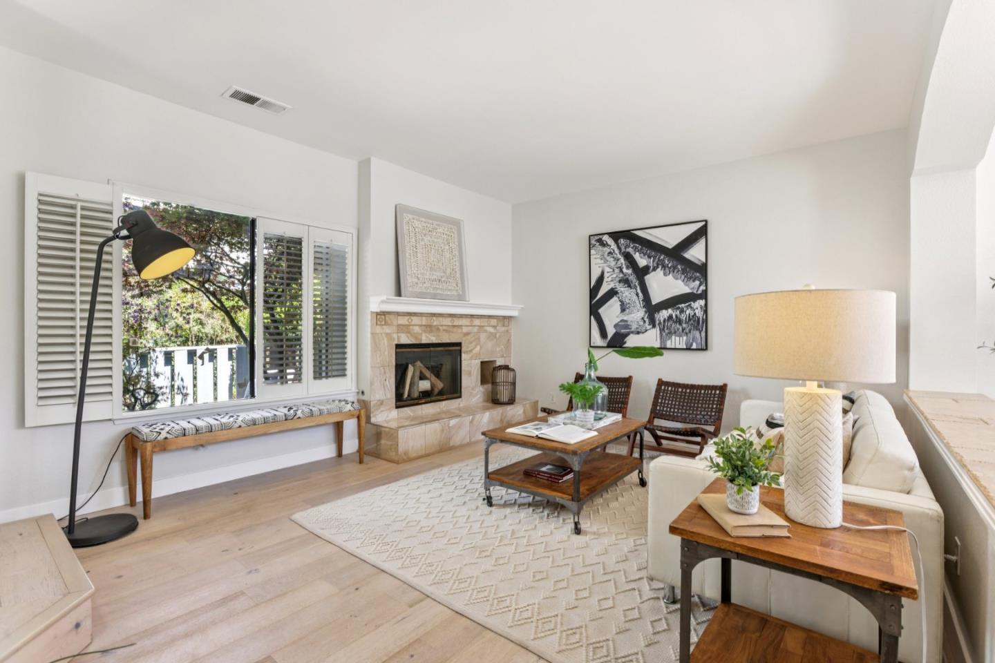 472 Mountain Laurel Court