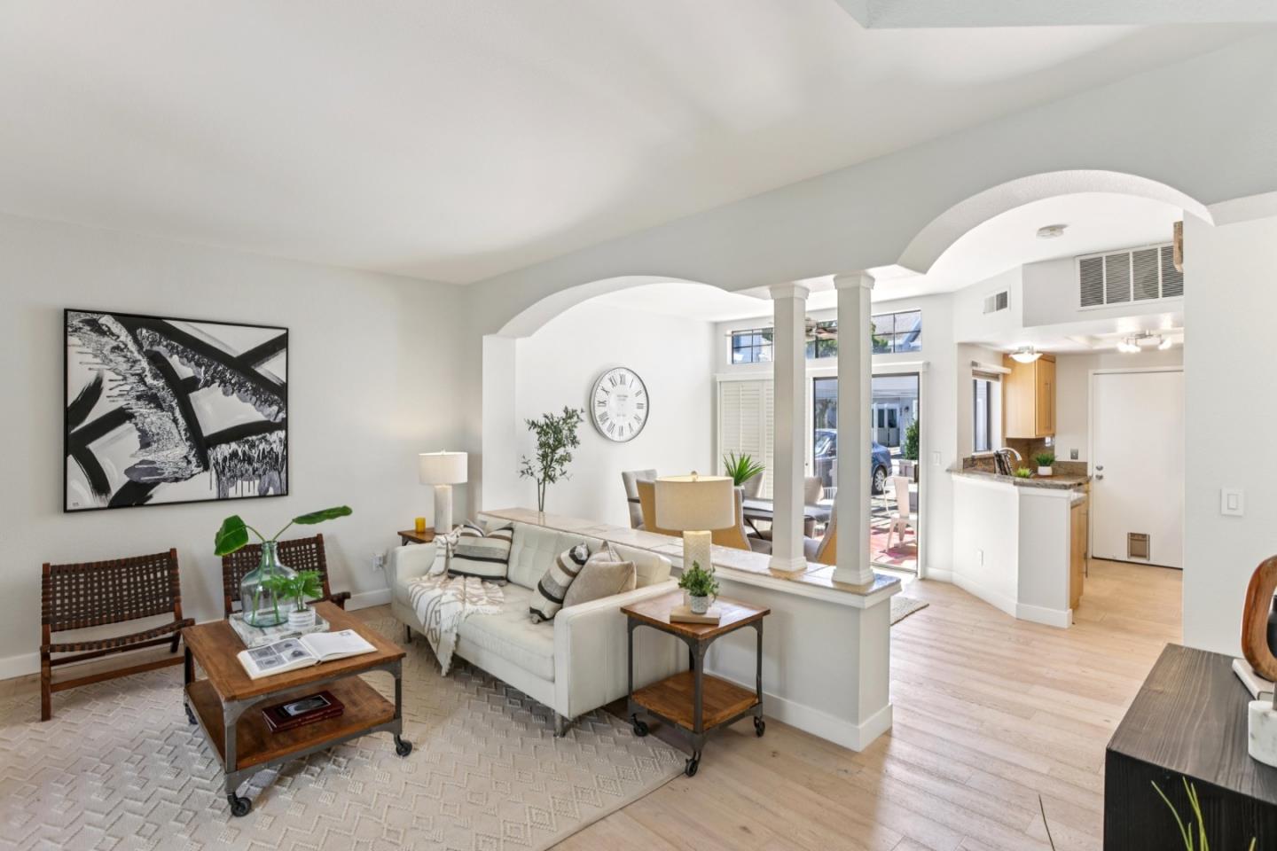 472 Mountain Laurel Court