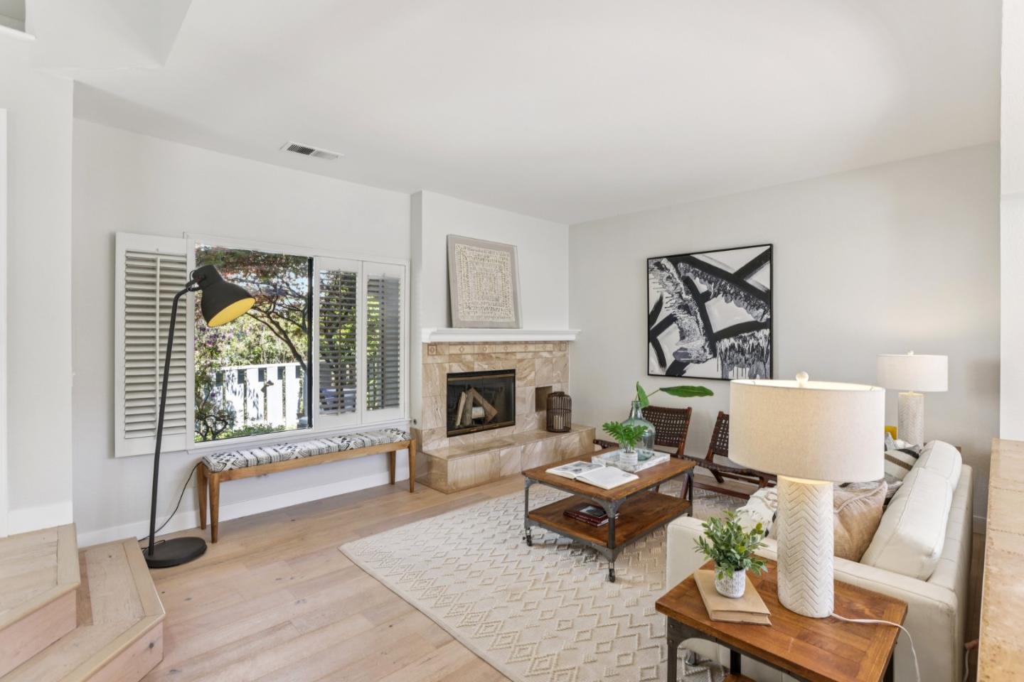 472 Mountain Laurel Court