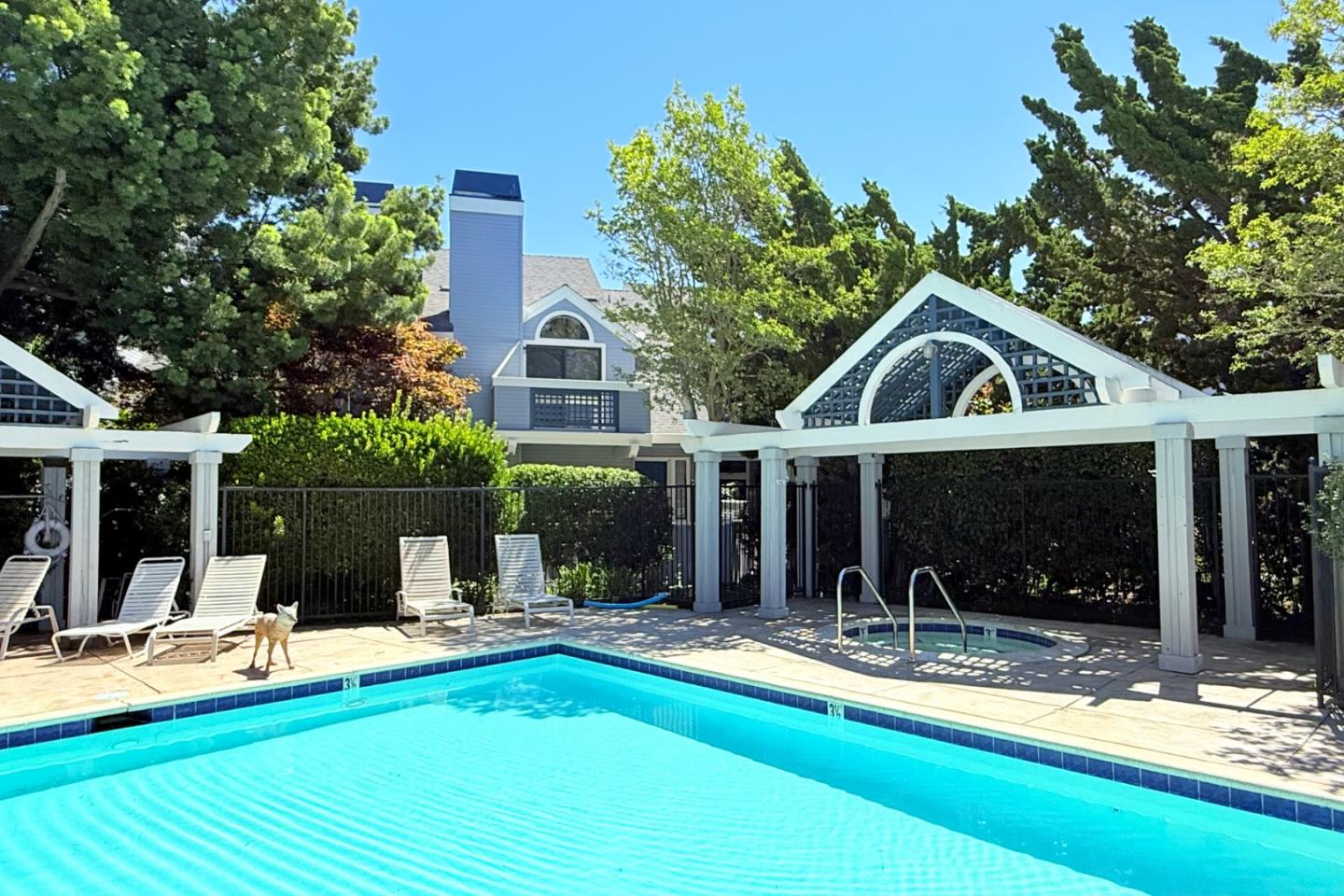 472 Mountain Laurel Court