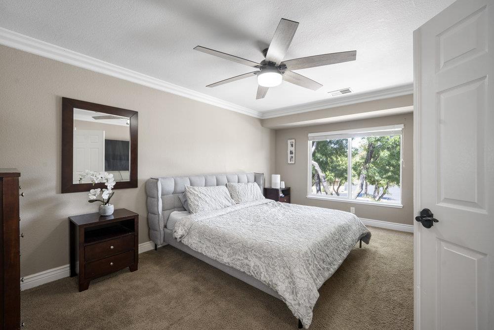 965 Oak Park Drive