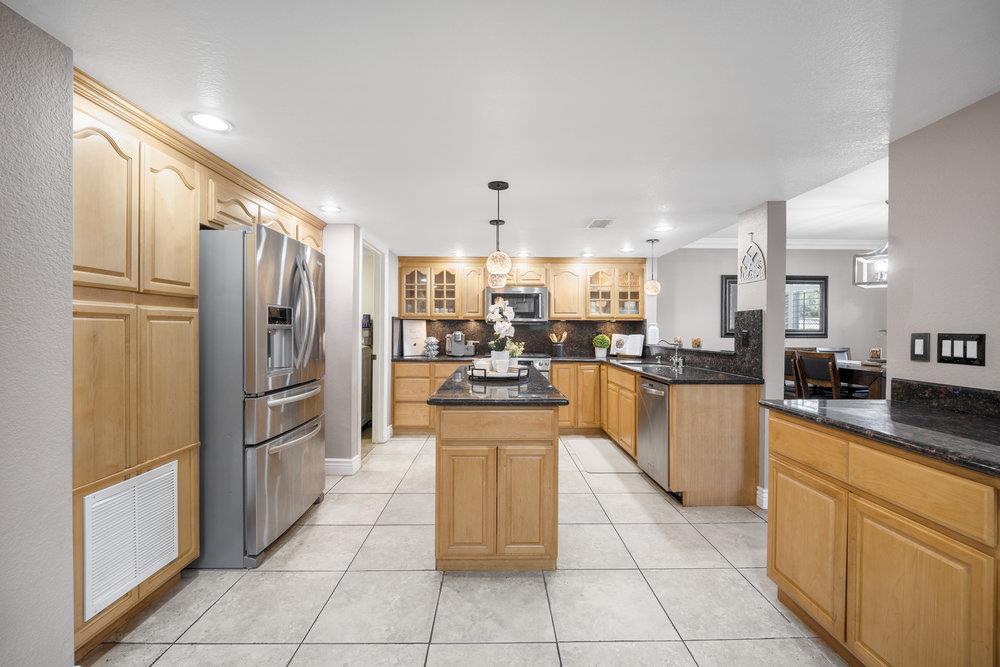 965 Oak Park Drive