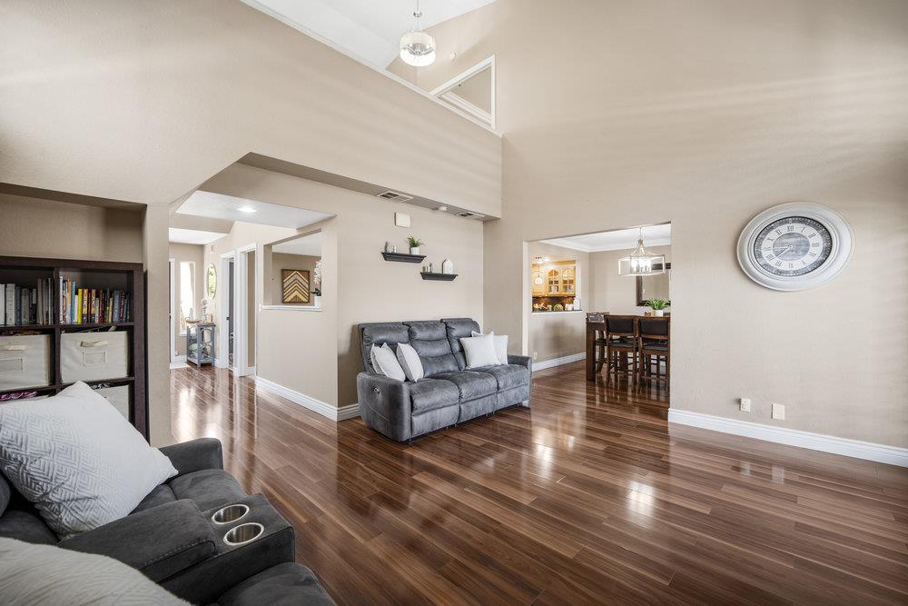 965 Oak Park Drive