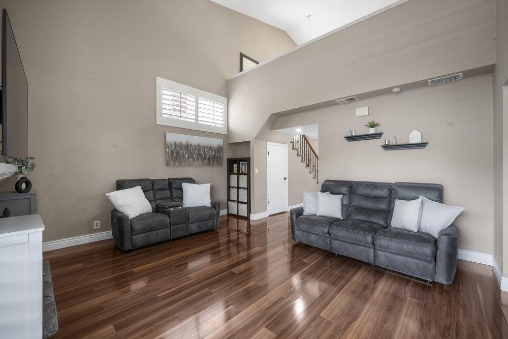 965 Oak Park Drive