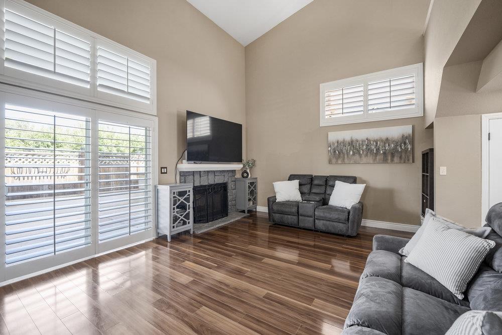 965 Oak Park Drive