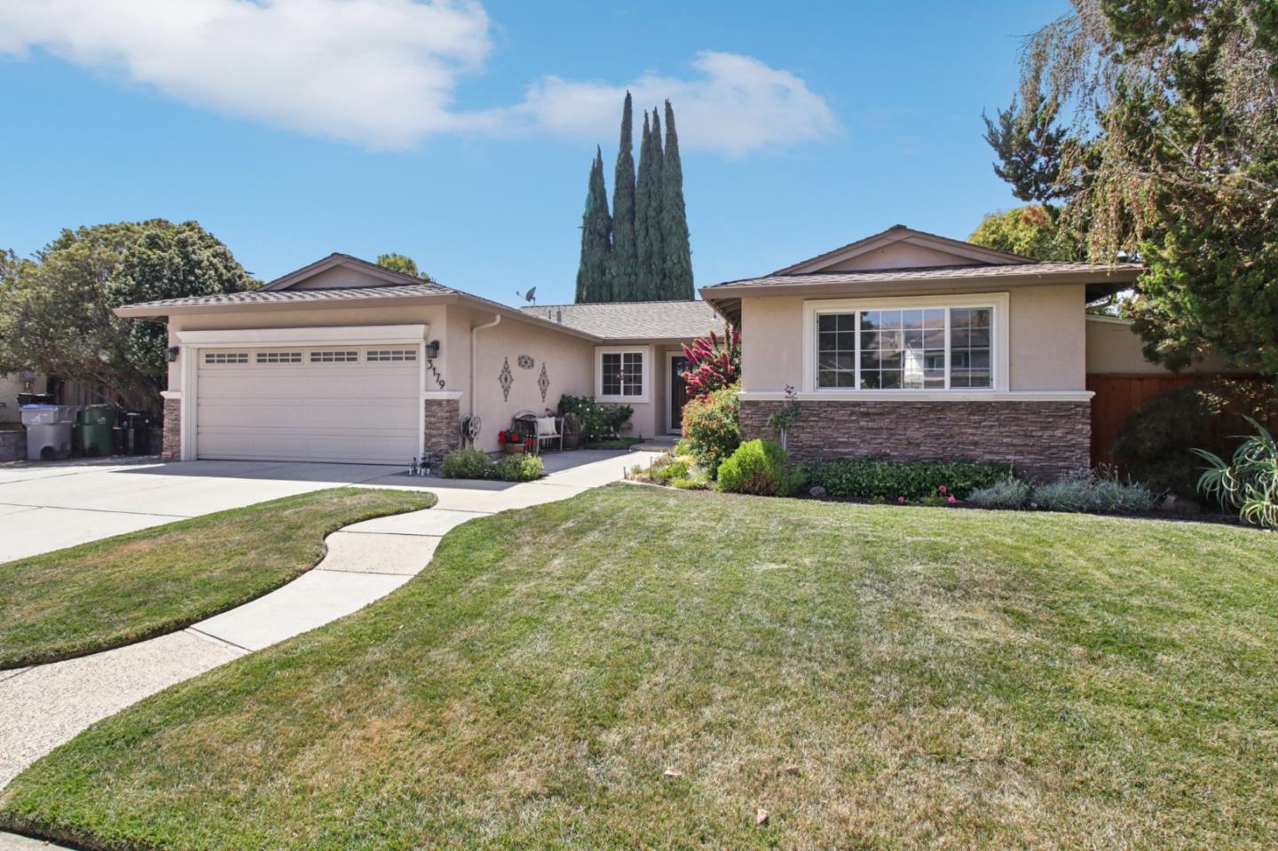 3179 Linkfield Way