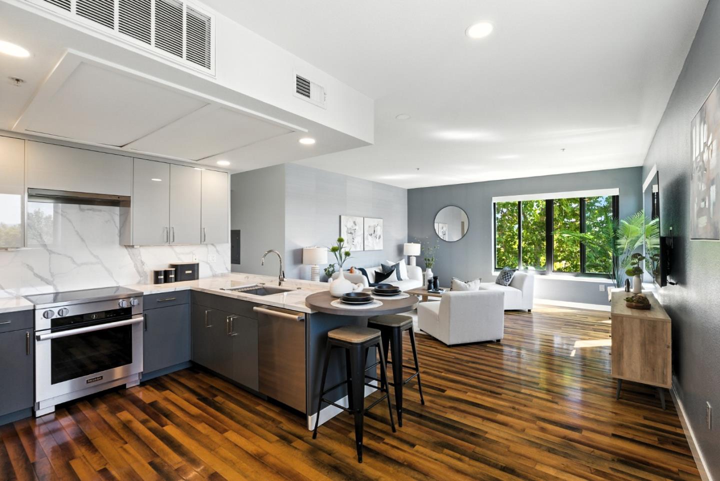 88 Bush Street 3187