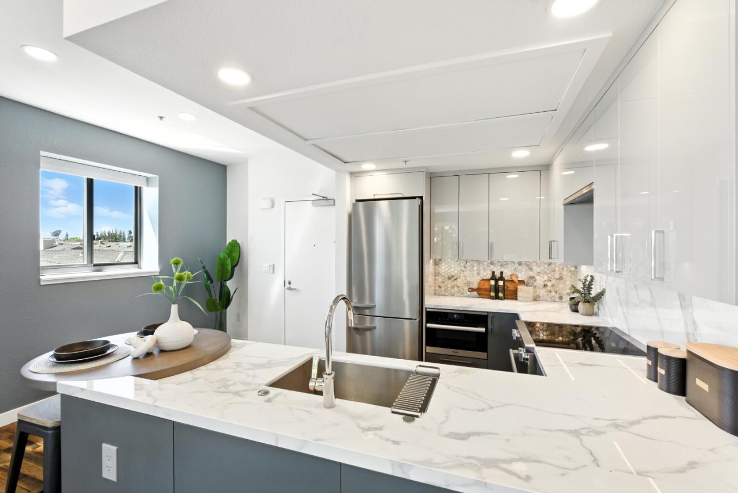 88 Bush Street 3187