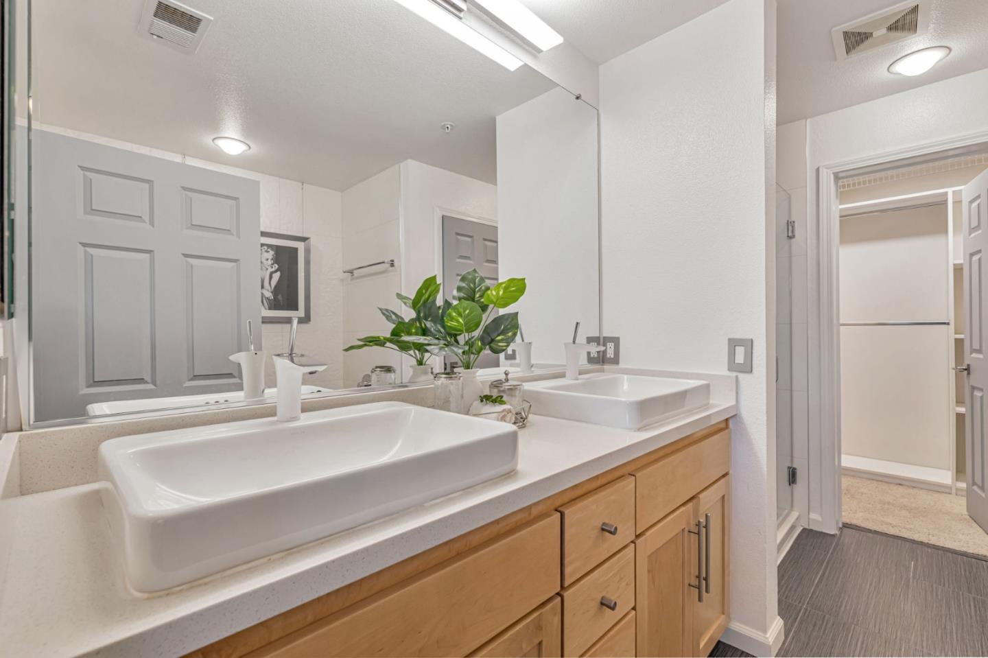 800 North 8th Street 311