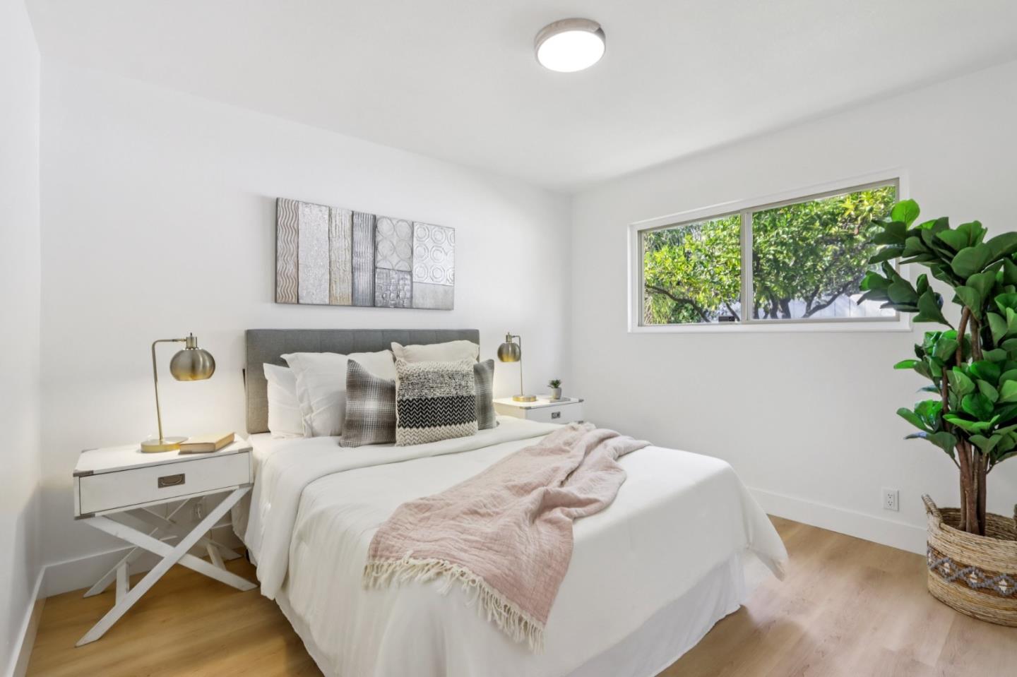 33359 University Drive