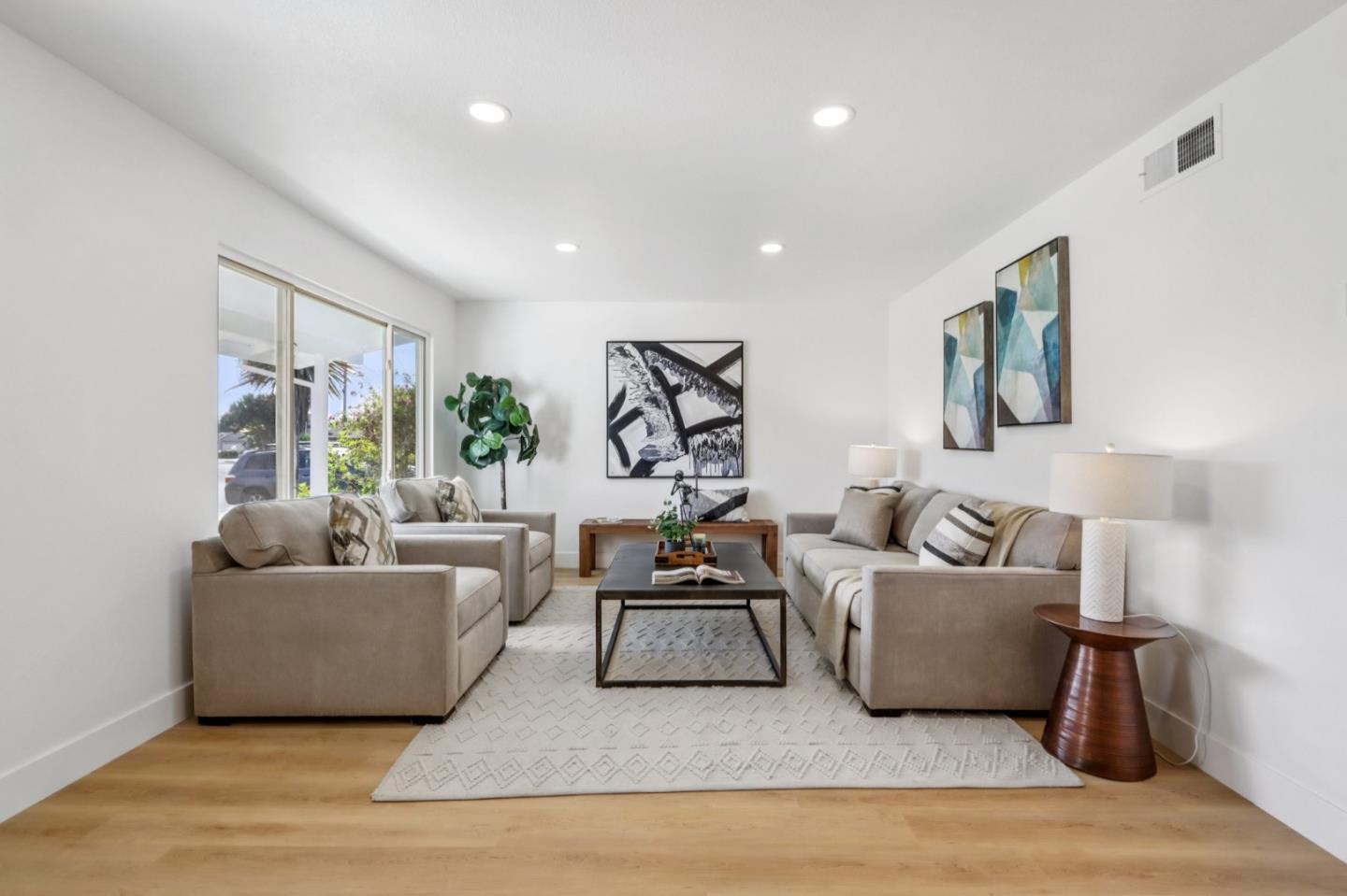 33359 University Drive