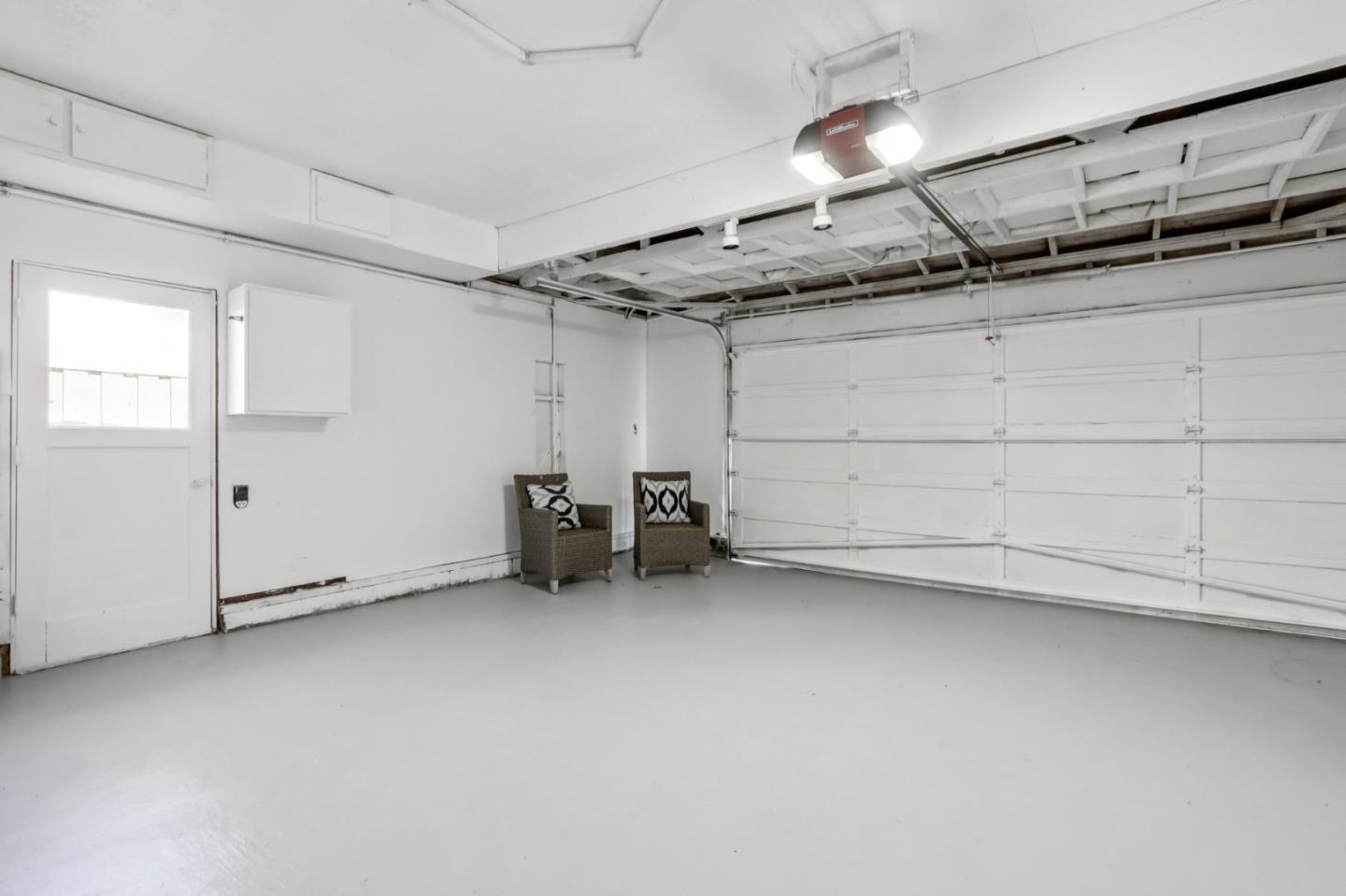 33359 University Drive