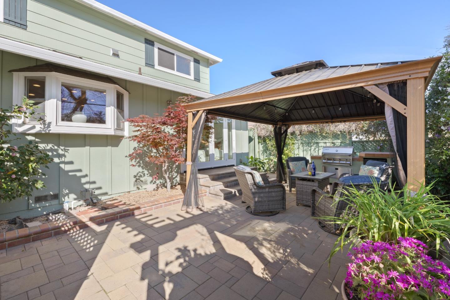 5087 Harwood RD