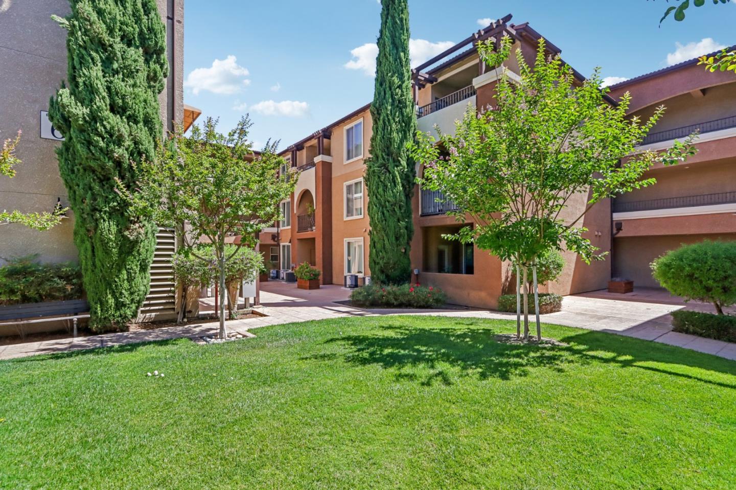 801 South Winchester Boulevard 1204