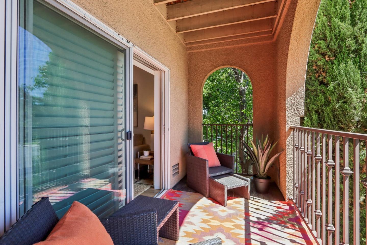 801 South Winchester Boulevard 1204