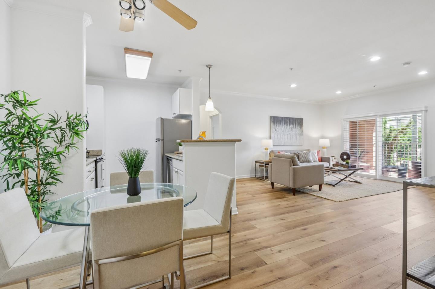 801 South Winchester Boulevard 1204