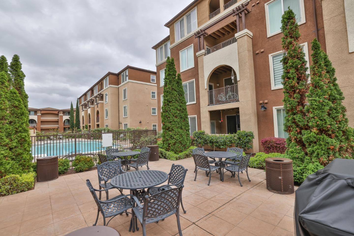 801 South Winchester Boulevard 1204