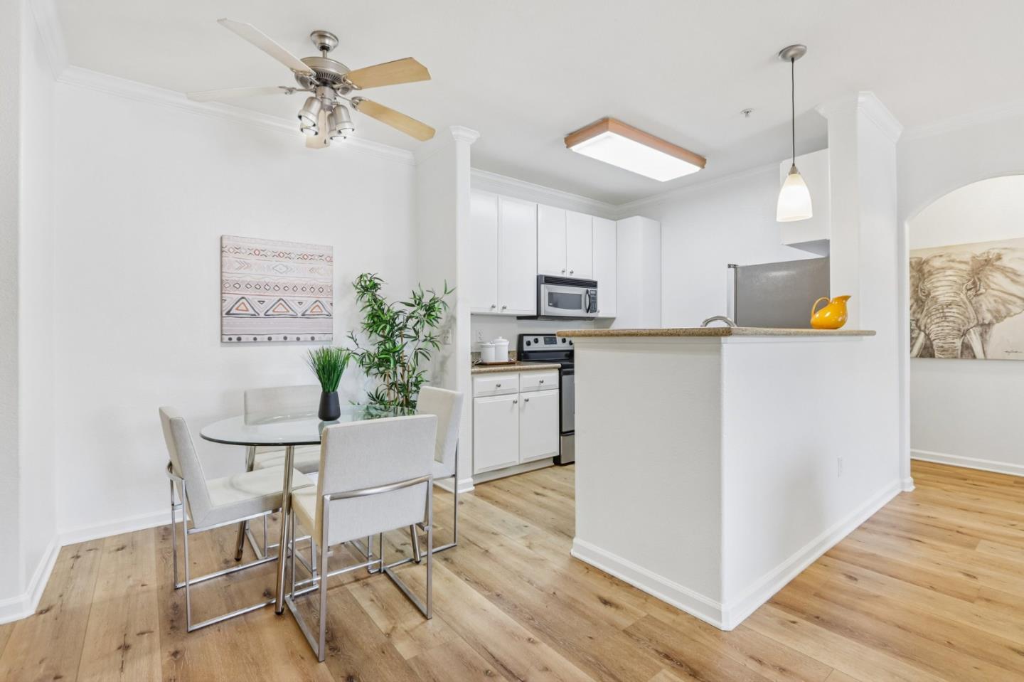 801 South Winchester Boulevard 1204