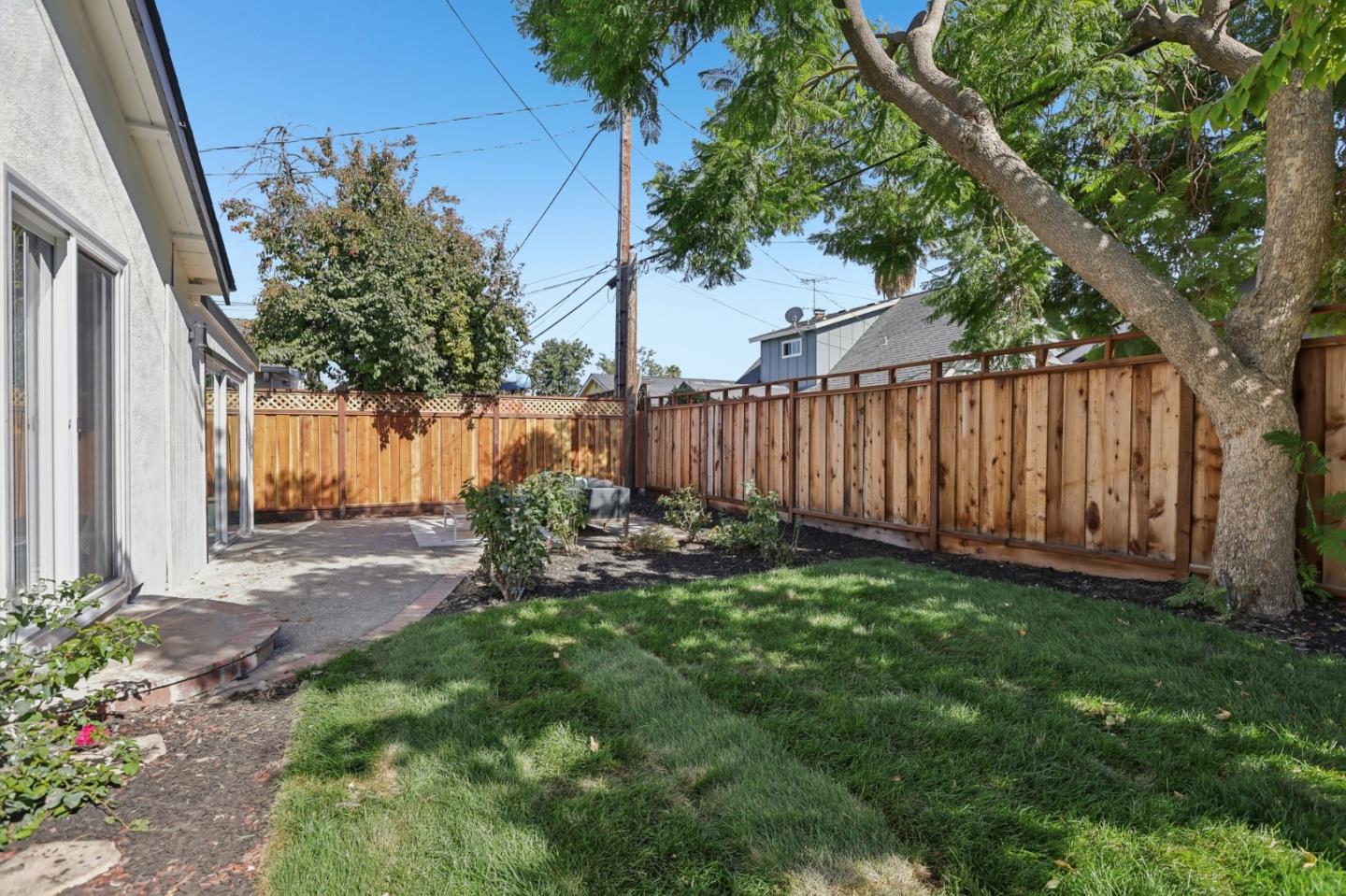260 Bieber DR