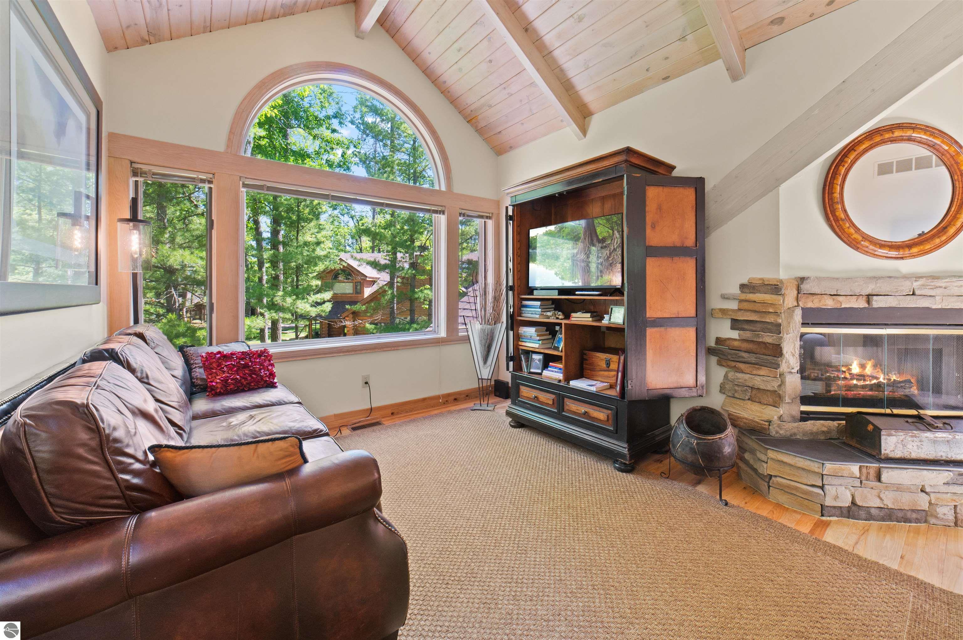 592 Osprey Lane