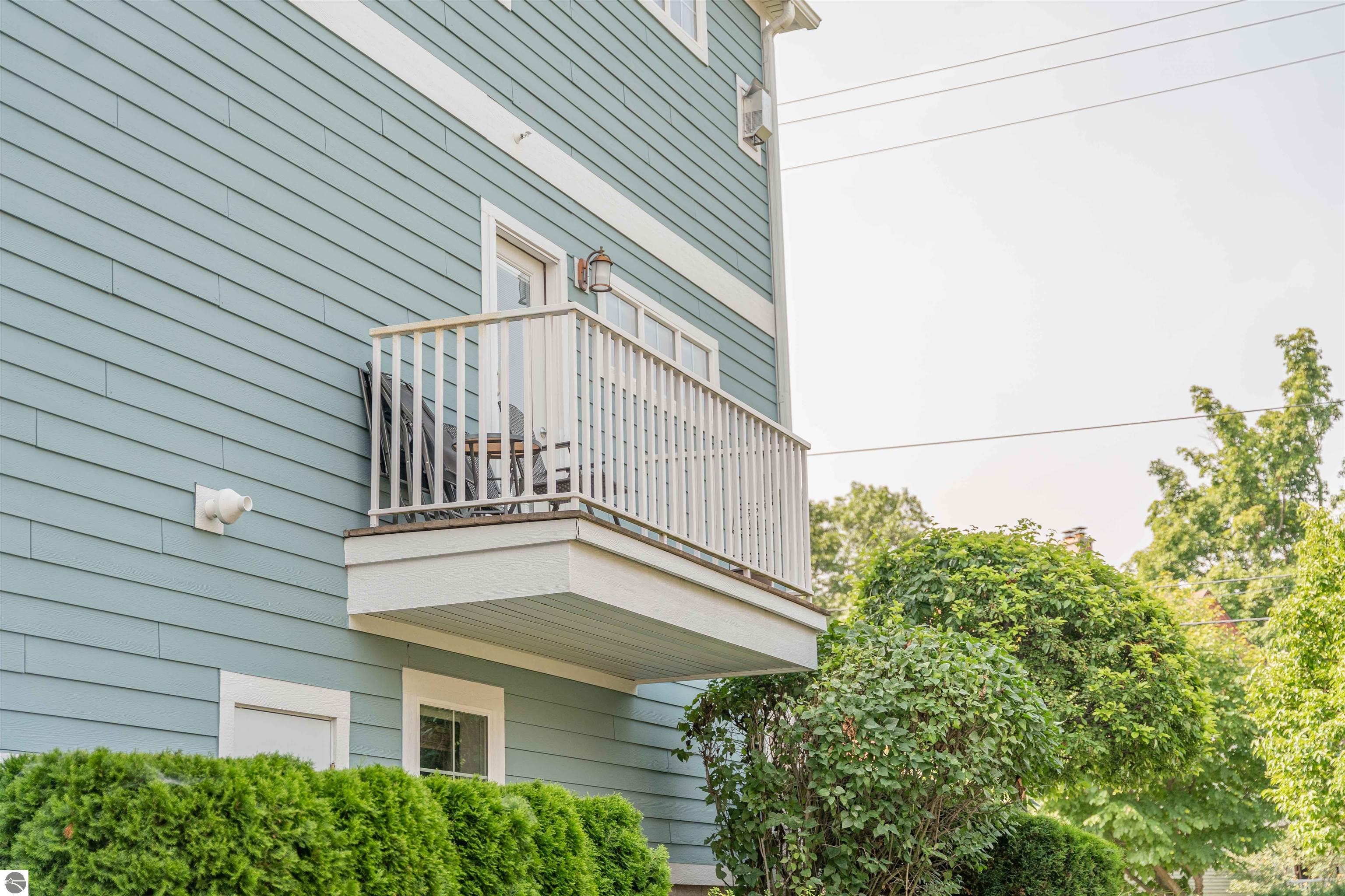 151 E Railroad Avenue # A Unit: #A