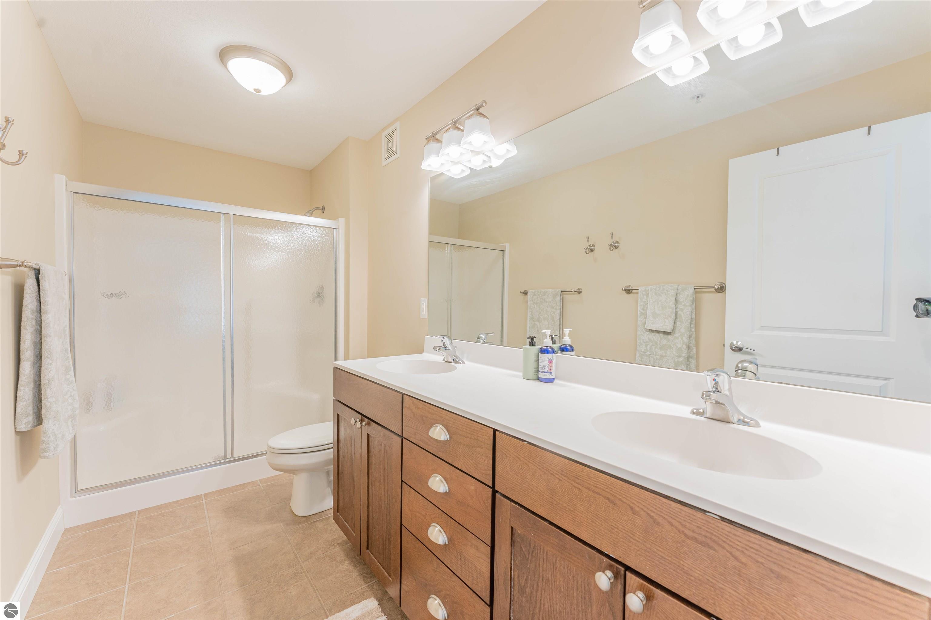 151 E Railroad Avenue # A Unit: #A
