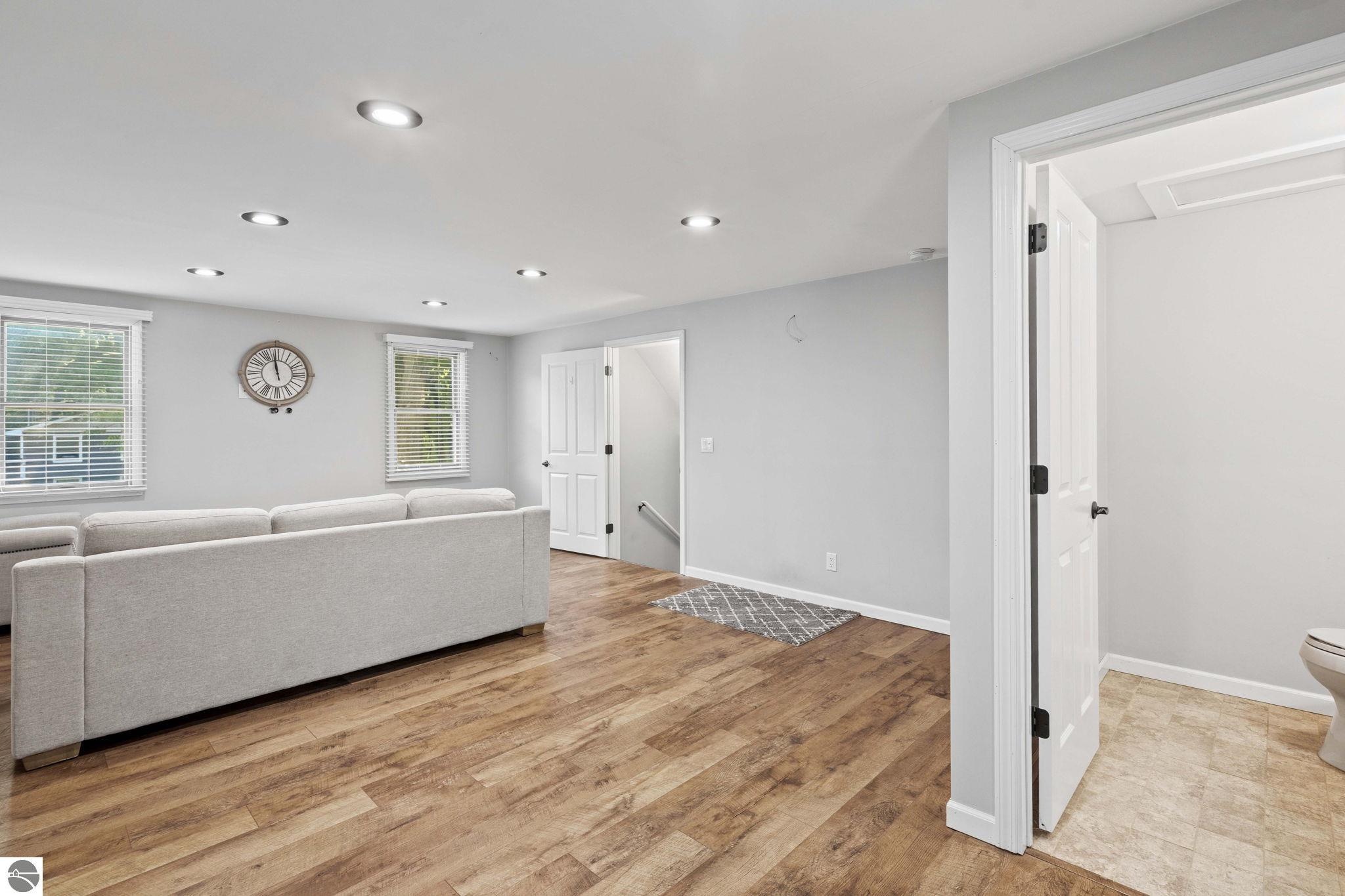 20614 White Oak Drive