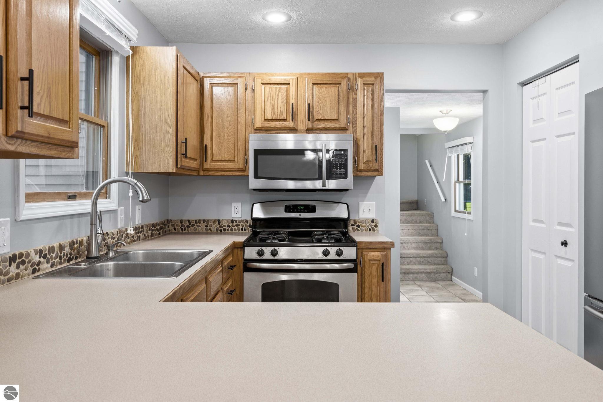 20614 White Oak Drive