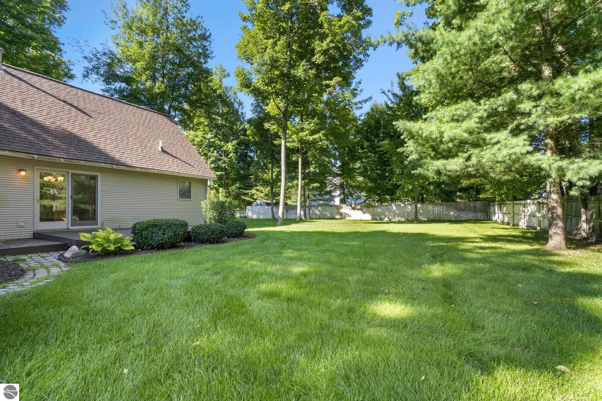 20614 White Oak Drive