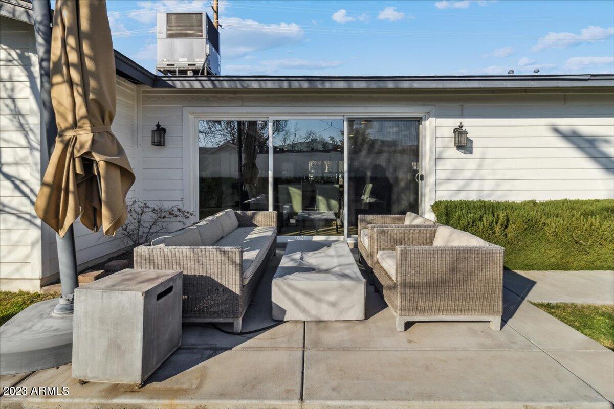 4233 E Osborn Road