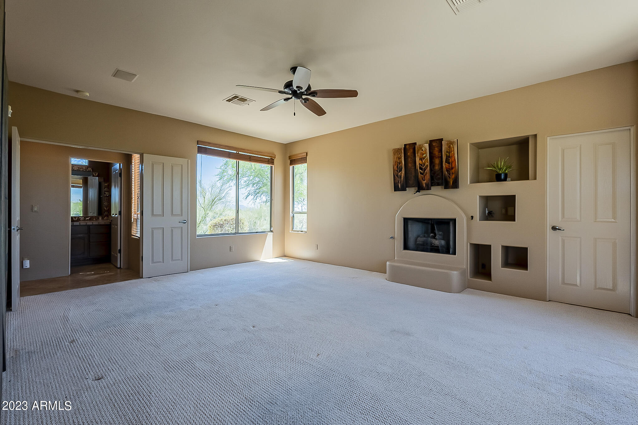 36410 N ROMPING Road