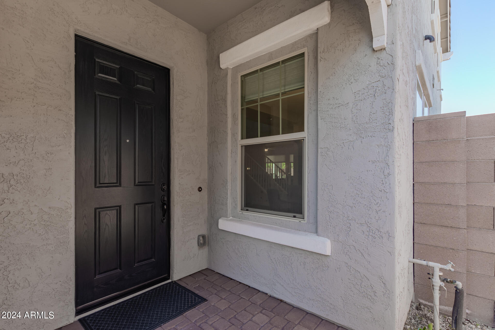 240 W Fellars Drive