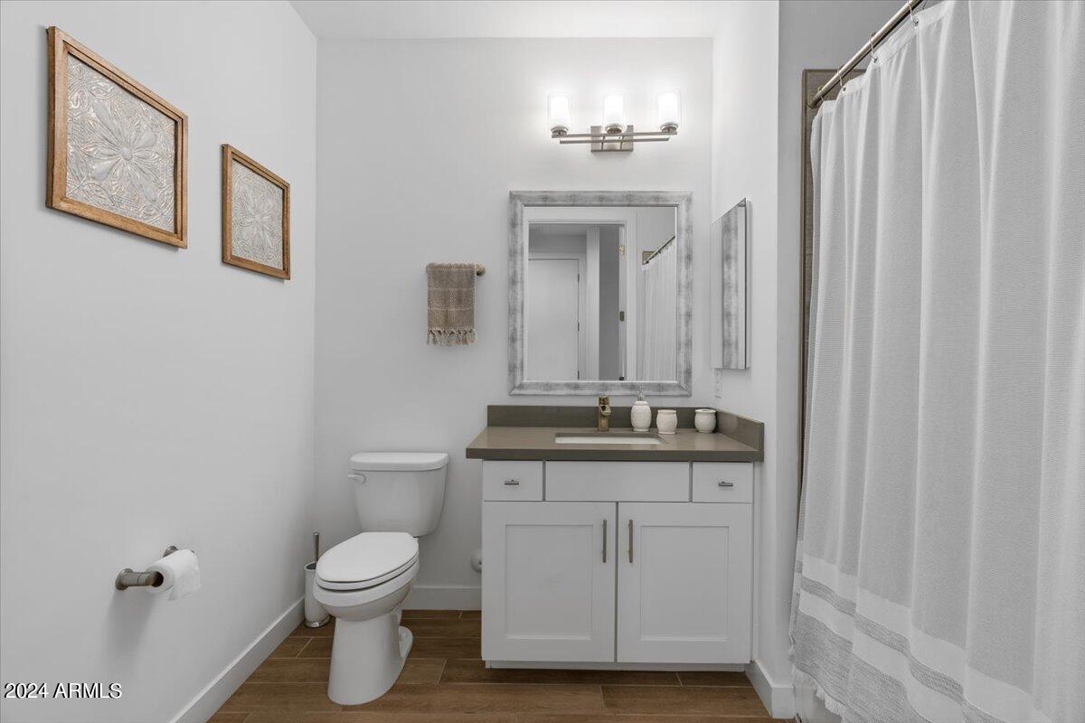 4444 N 25TH Street # 8