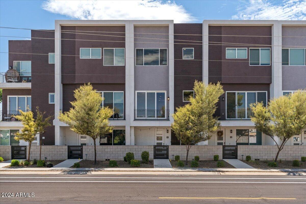 4444 N 25TH Street # 8