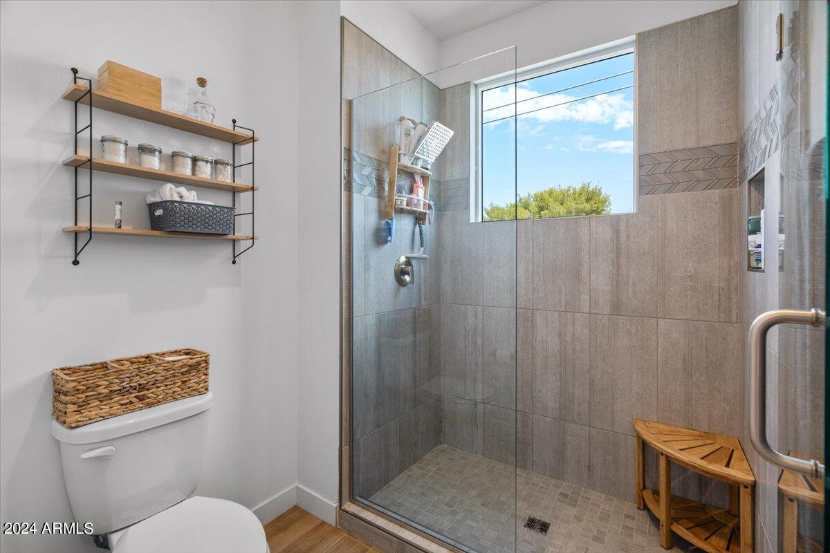 4444 N 25TH Street # 8