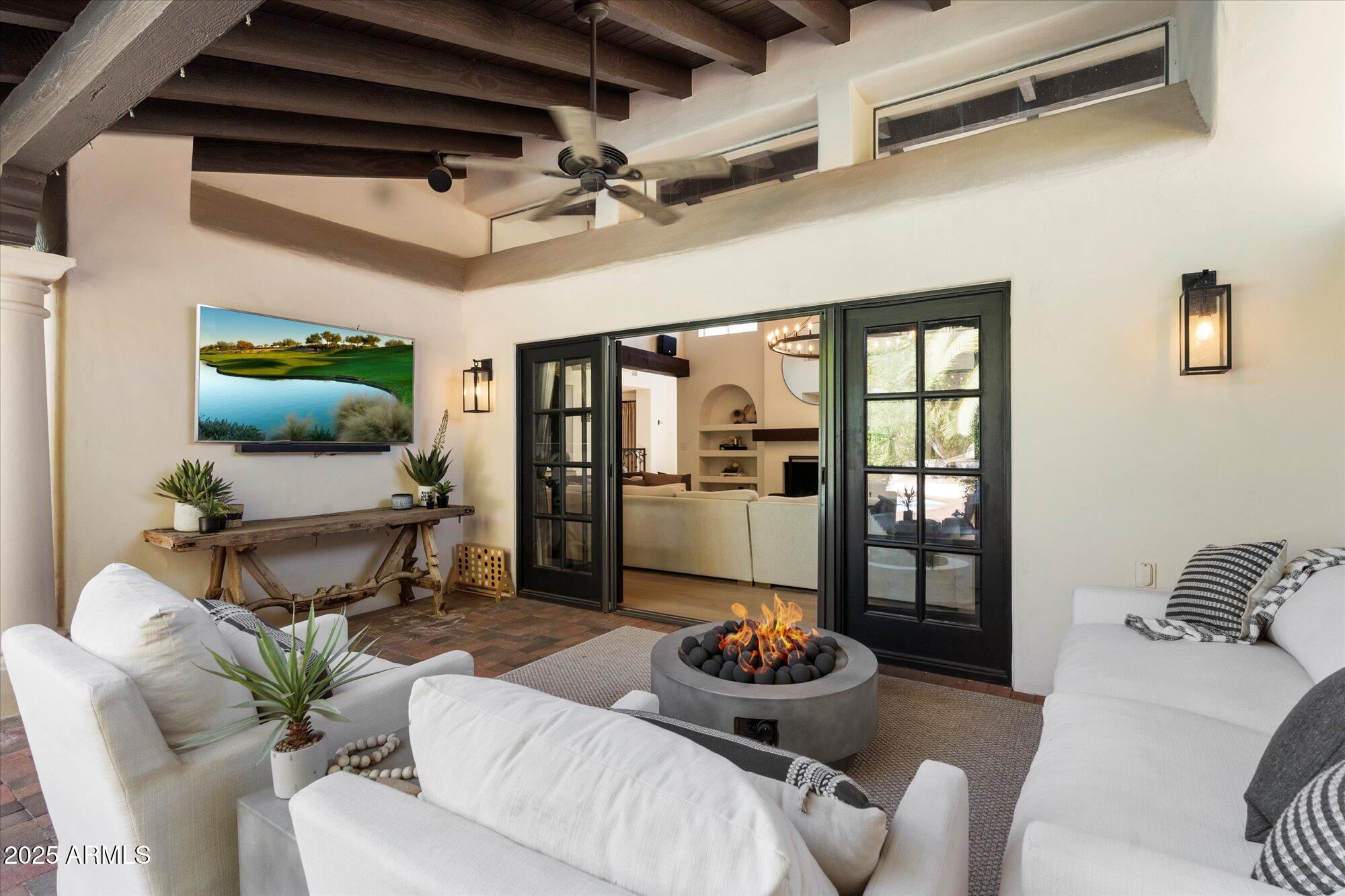 9836 E TOPAZ Drive
