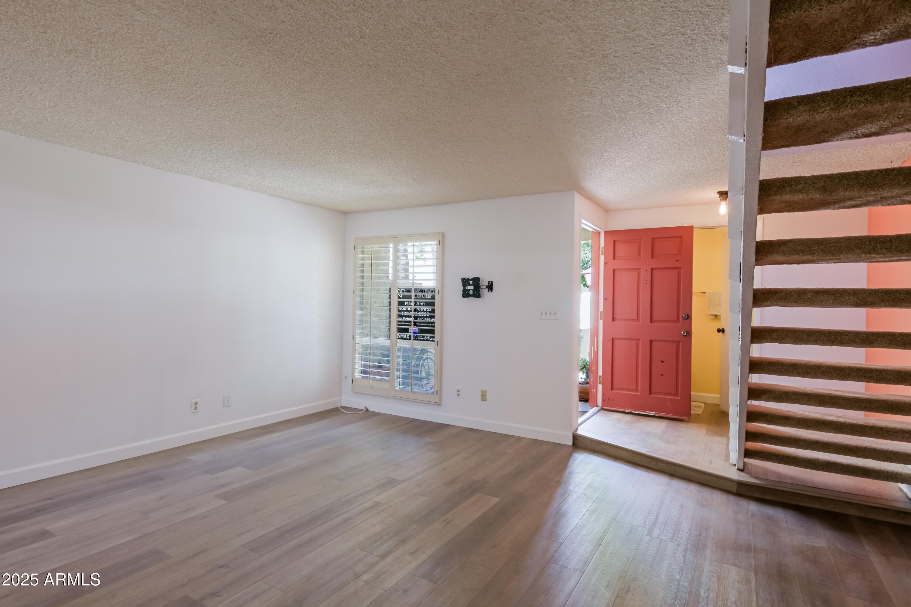 6540 N 7TH Avenue, 46