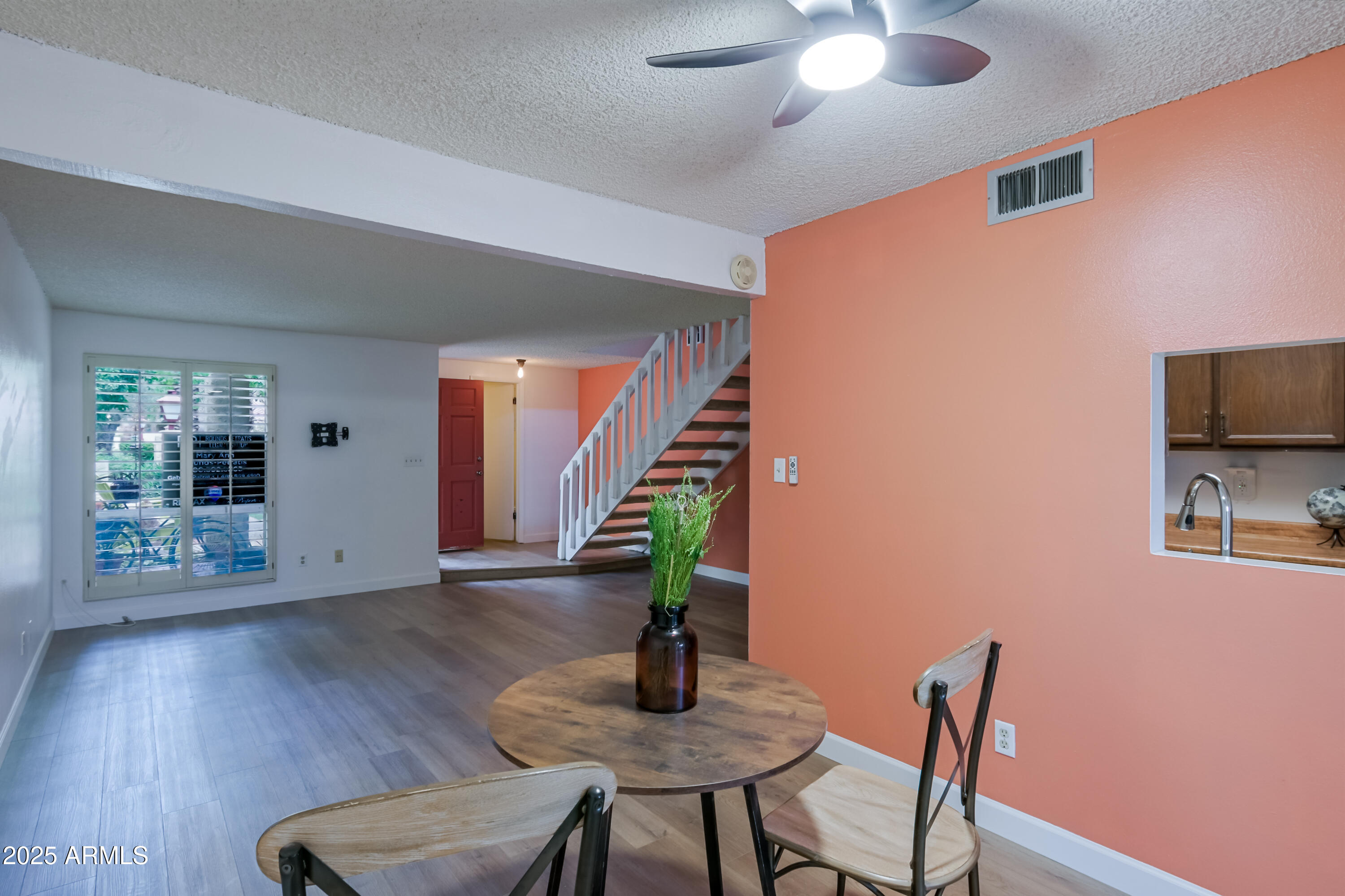6540 N 7TH Avenue, 46