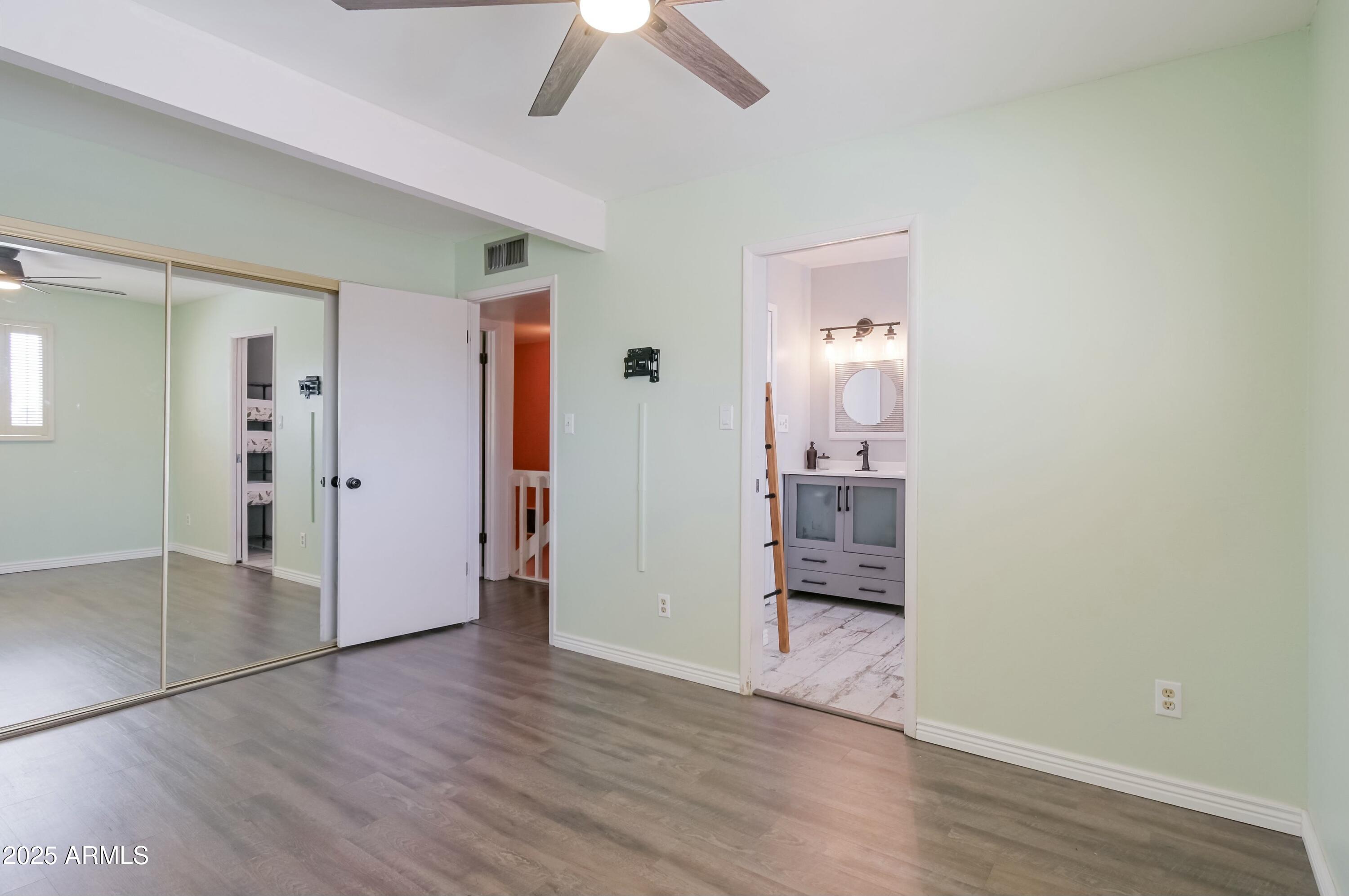 6540 N 7TH Avenue, 46
