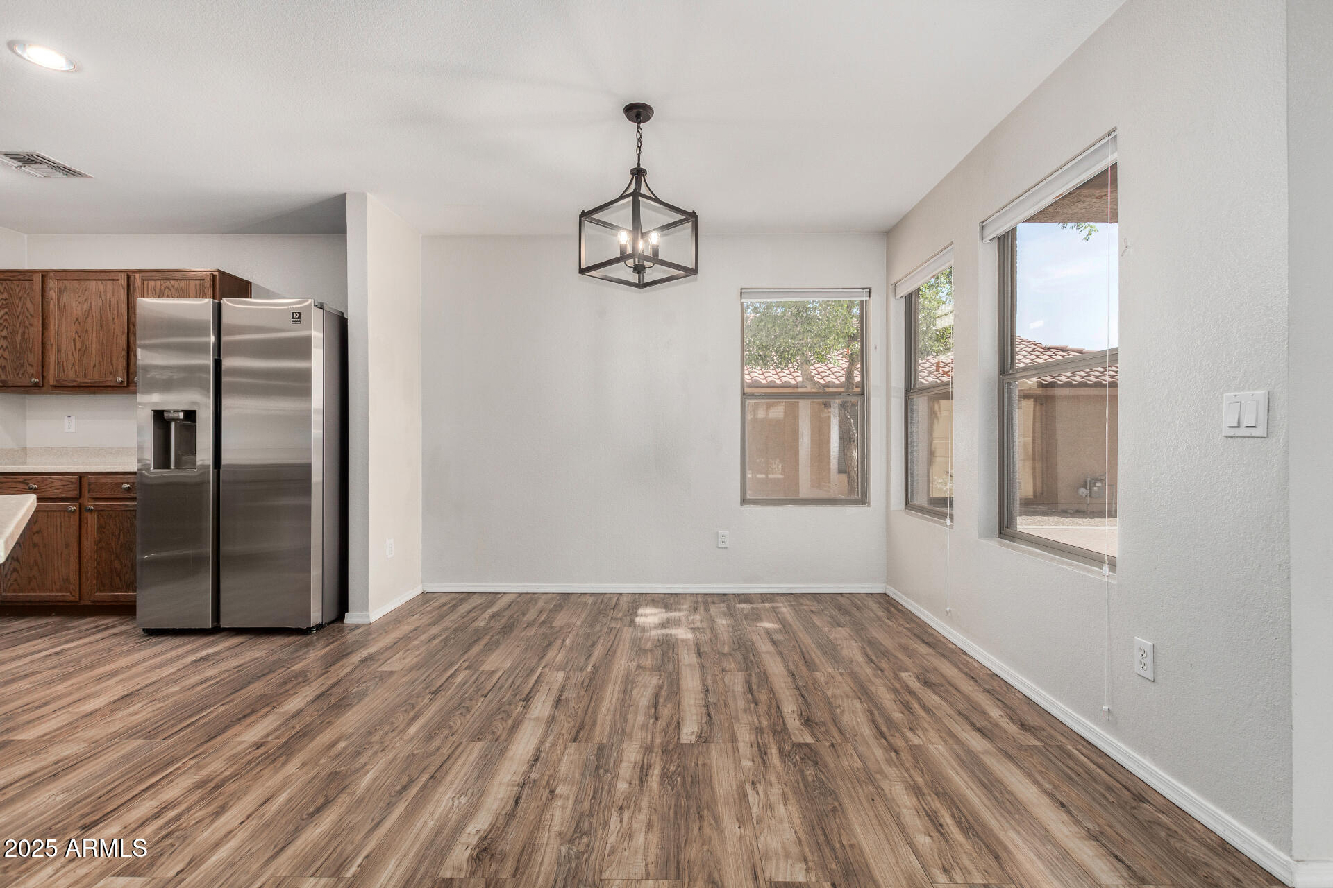 2424 E PEACH TREE Drive